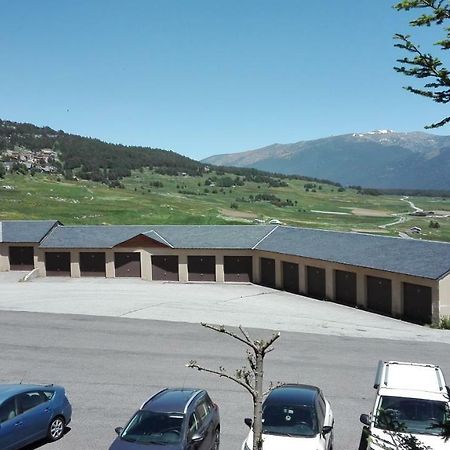 Charmant T2 Avec Cabine Fermee Et Terrasse Les Angles  Exterior photo